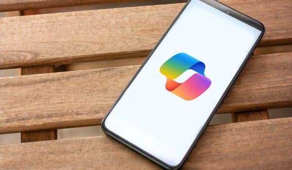 Avec Copilot Tasks, Microsoft veut que son IA exécute vos tâches en arrière-plan