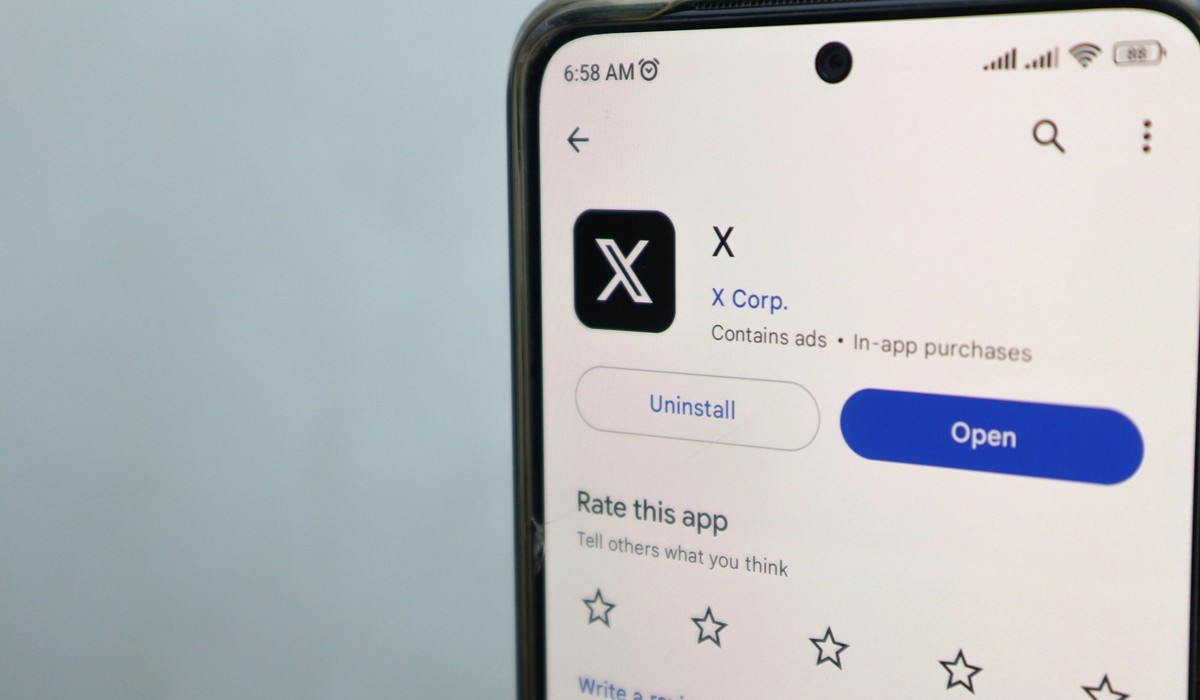 X bouleverse votre fil sans prévenir : les contenus internationaux prennent le dessus avec la traduction automatique