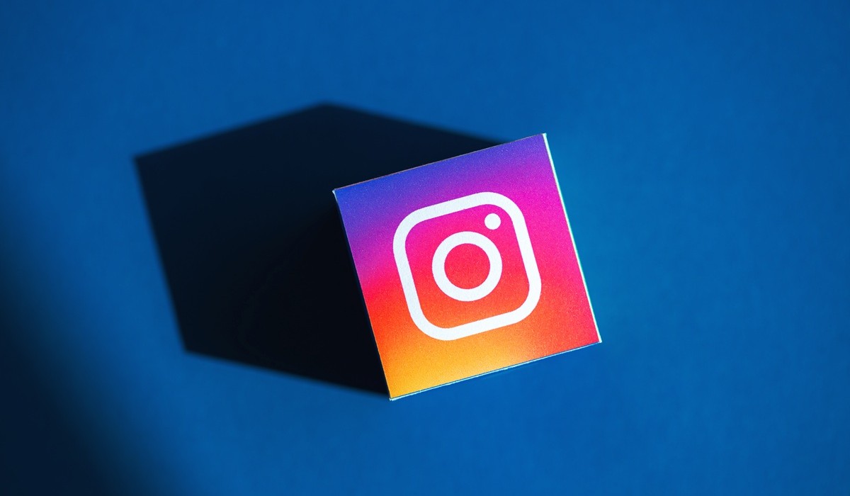 Instagram teste les liens cliquables dans les légendes de posts