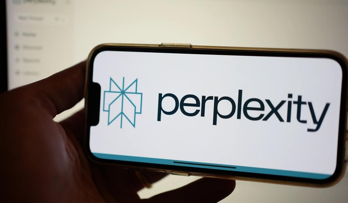 Perplexity dans la tourmente : des données personnelles d’utilisateurs auraient fuité vers Meta et Google