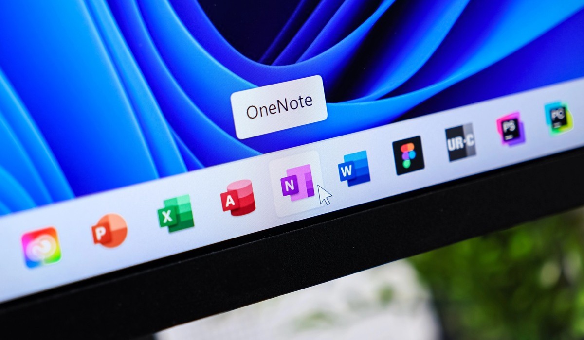 Microsoft teste une barre des tâches personnalisable et un menu Démarrer revu pour Windows 11